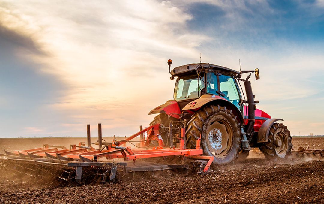 Arados e grades agrícolas